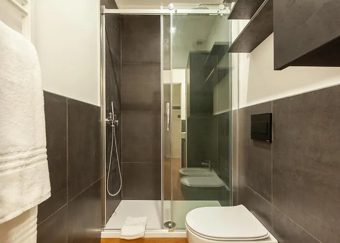 Easyhomes - Vincenzo Monti * Mediolan